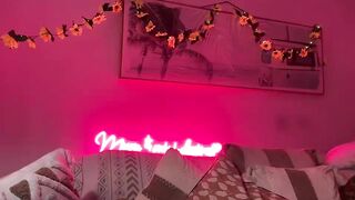 mumandminidesires Camgirl Porn Video [Chaturbate] - showoil, squirt, swim, panties