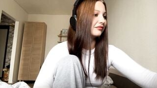 Watch tashinalybarger Camgirl Porn Video [Chaturbate] - new, shy, 18, teen, cute