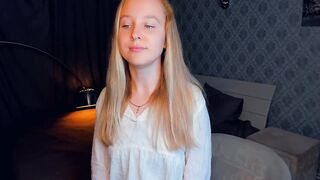 nicolavanderbie New Porn Video [Chaturbate] - new, shy, 18, skinny, teen