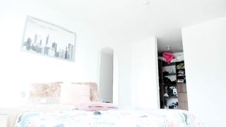 Salogarces Porn Video Record: shavedpussy, students, breastmilk, lactation, oilyshow