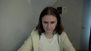 Keysi_mil Porn Video Record: 18, student, private, natural tits, sexy