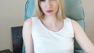 Miss_Sylvia Porn Video Record: smart, strip, striptease, long legs, tights