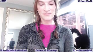 BdayJalyn Porn Video Record: smart, funny, pole dancing, shaved, weed