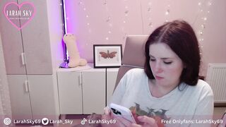 Larah_Sky Porn Private Videos [MyFreeCams] - Daddy, tease, Humiliation, role play, girl next door