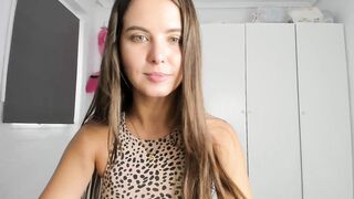 AhahaGirl Porn Hot Videos [MyFreeCams] - big ass, lotion, shaved, doggy, tits