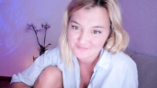 FIRE_ICE_EMMA Porn HD Videos [MyFreeCams] - oilshow, booty, friendly, close up, natural tits