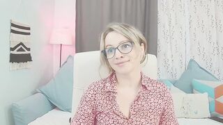DazzlingSmile Porn Hot Videos [MyFreeCams] - smile, flirty, joi, foot fetishism, spanish