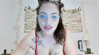 BritishLeona Porn Private Videos [MyFreeCams] - Glasses, Natural, Friendly, Fetish, Shaved