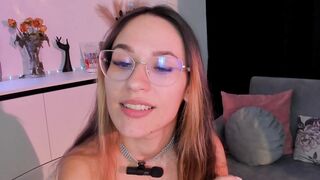 nicoleirisxxx Hot Porn Video [Chaturbate] - bigass, smalltits, lovense, squirt, skinny