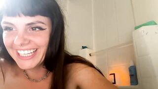 Watch callme_sg Hot Porn Video [Chaturbate] - handjob, fullbush, queen, satin