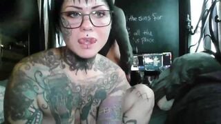 Watch sevensides7 Camgirl Porn Video [Chaturbate] - tattoos, goth, latinas, hugeboobs, skinny