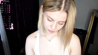 Watch lil_elisa Camgirl Porn Video [Chaturbate] - new, natural, shy, 18