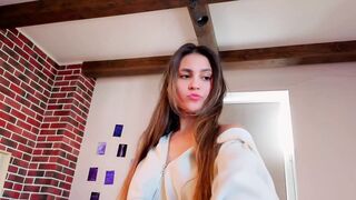 alvabierl Camgirl Porn Video [Chaturbate] - new, shy, 18, skinny, bigboobs