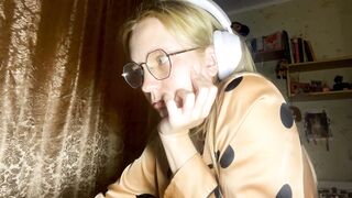 Watch maybelleensminger Hot Porn Video [Chaturbate] - young, shy, 18, skinny, teen
