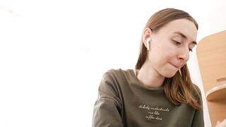 lareepruyn New Porn Video [Chaturbate] - new, shy, 18, skinny, cute