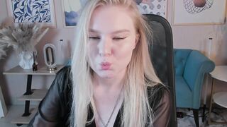 Watch aprilserenity Hot Porn Video [Chaturbate] - natural, blonde, asmr, aussie, nonude