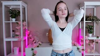 Watch reaganprigg New Porn Video [Chaturbate] - new, shy, smalltits, 18, skinny