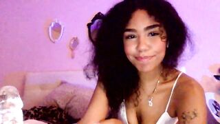 claudiakittyy Camgirl Porn Video [Chaturbate] - bigclit, fit, leggings, spanks, noanal