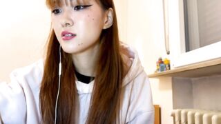 deloisespinale Camgirl Porn Video [Chaturbate] - new, shy, 18, asian, cute