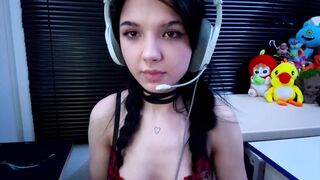 roxiepiurkowski Leaked Porn Video [Chaturbate] - new, shy, 18, asian, cute