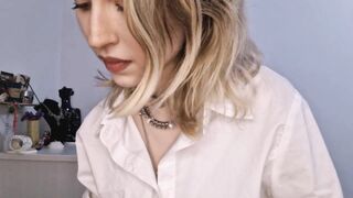 Watch lezlielowe Camgirl Porn Video [Chaturbate] - new, smalltits, 18, blonde, skinny