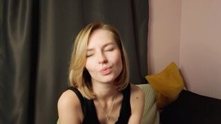 gwenkevwitch New Porn Video [Chaturbate] - feet, new, shy, young, blonde