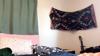 Watch azeraika Camgirl Porn Video [Chaturbate] - hangout, chill, leggings, fullbush