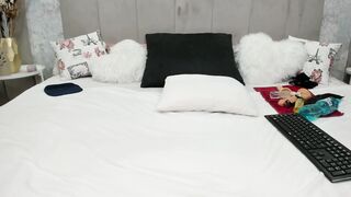 wildkatrina_ Hot Porn Video [Chaturbate] - mommy, creamycum, squirt, strapon, bigboobs
