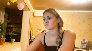 melaniepavan Hot Porn Video [Chaturbate] - new, shy, 18, blonde, cute