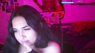 Watch nikkinotnicki00 Camgirl Porn Video [Chaturbate] - fingering, pregnant, roulette, braces
