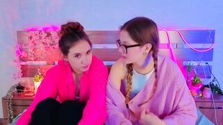 vickipratt New Porn Video [Chaturbate] - new, couple, lesbian, 18, teen