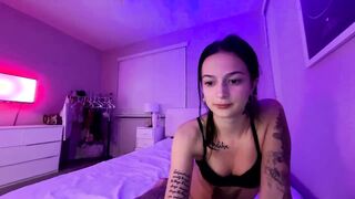 itsmiaisabella Hot Porn Video [Chaturbate] - new, young, shy, teen
