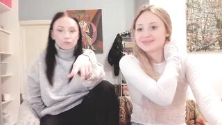 h1ppies New Porn Video [Chaturbate] - feet, new, natural, 18, blonde