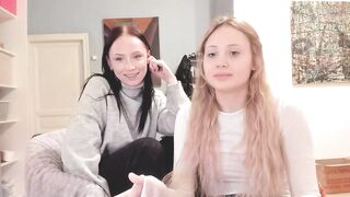 h1ppies New Porn Video [Chaturbate] - feet, new, natural, 18, blonde