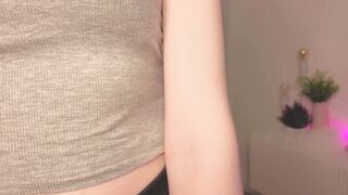 Watch skybounty New Porn Video [Chaturbate] - new, natural, shy, 18, skinny