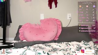 nextdoorlaur Camgirl Porn Video [Chaturbate] - feet, student, lovense, blonde