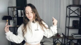Watch darny_houwell Camgirl Porn Video [Chaturbate] - new, shy, 18, skinny, teen