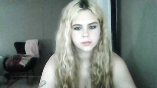 kinkykatkatie New Porn Video [Chaturbate] - eyeglasses, sexypussy, plug, amputee