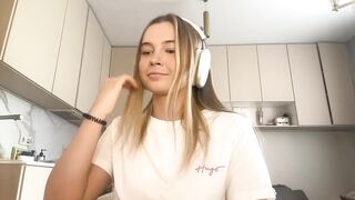 Watch lourapimenta New Porn Video [Chaturbate] - new, shy, 18, skinny, teen