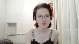 Watch renaeblaski Camgirl Porn Video [Chaturbate] - redhead, new, shy, smalltits, 18