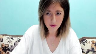 SweetDelia_ Porn HD Videos [MyFreeCams] - red lips, open mind, friendly, confident, pretty