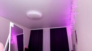 kristalmohead Hot Porn Video [Chaturbate] - new, shy, 18, skinny, cute