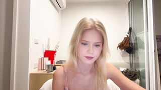 laraineprada Hot Porn Video [Chaturbate] - new, shy, 18, blonde, teen