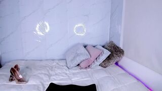 nathaliasmith New Porn Video [Chaturbate] - latina, joi, lovense, latex, bigboobs