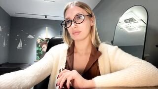 Watch raeannschemmer Camgirl Porn Video [Chaturbate] - new, natural, 18, cute, bigboobs