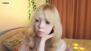 rochelle_dolly New Porn Video [Chaturbate] - feet, happynewyear, 18, smoke, bigboobs