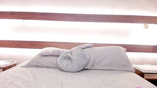 Watch bigbigbreast Hot Porn Video [Chaturbate] - new, bigtits, 18, milk, teen