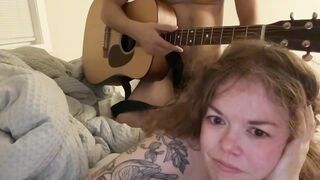 Watch amyjohnsonui Camgirl Porn Video [Chaturbate] - couple, babe, guitar, sexychubby