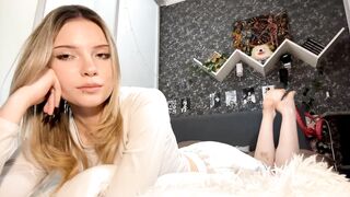 tessiebe Camgirl Porn Video [Chaturbate] - new, young, shy, 18, blonde