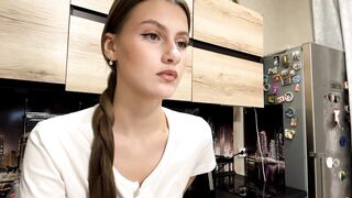 ilianaportwood Hot Porn Video [Chaturbate] - new, bigass, 18, skinny, teen